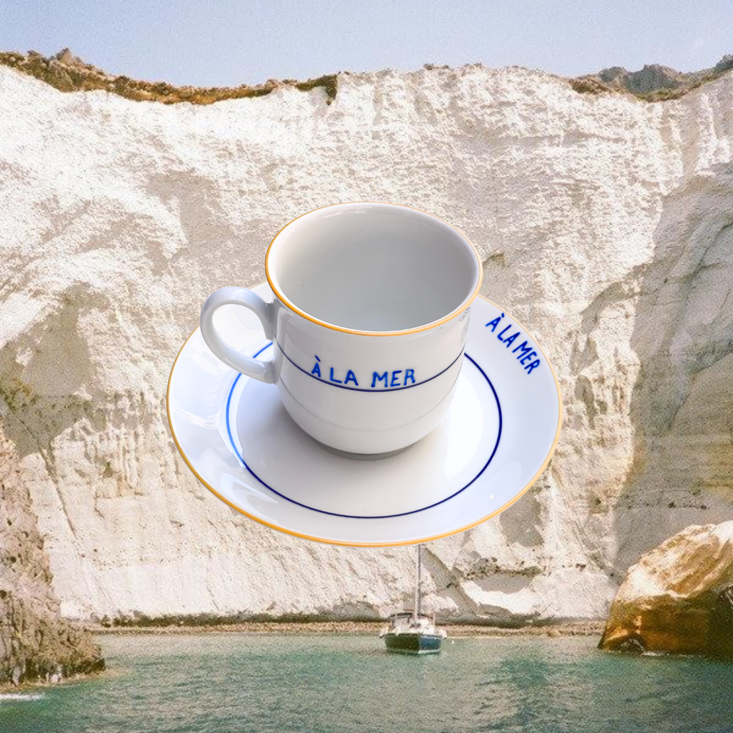 la tasse et sous-tasse - PAOLA
