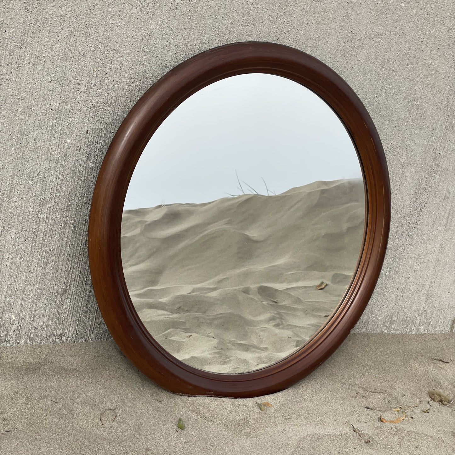 no. 153 - le miroir en bois