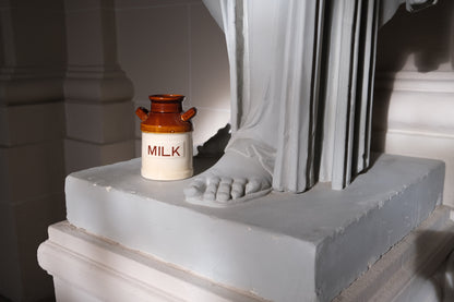 no. 02 - le pot MILK