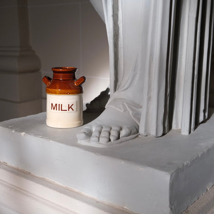 no. 02 - le pot MILK