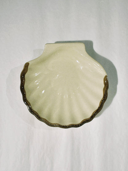 no. 52 - la coupelle coquillage