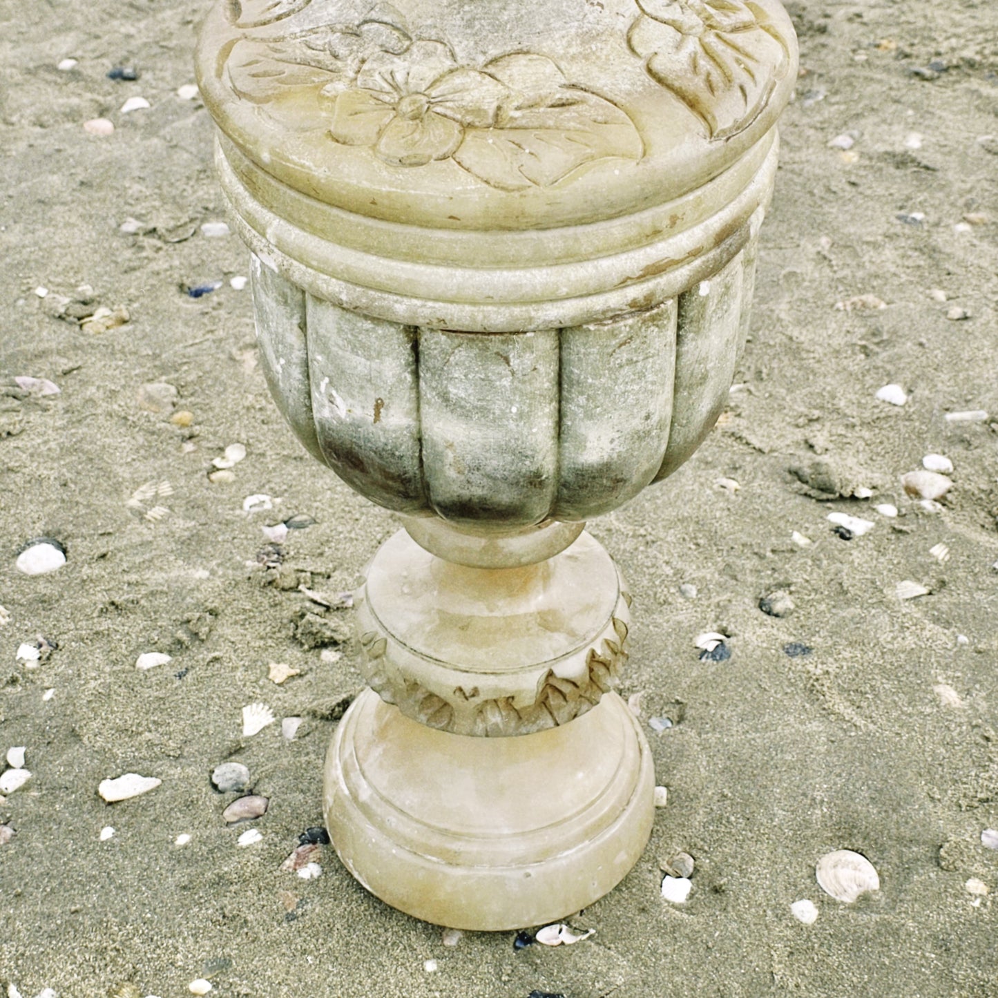 no. 12 - la lampe en albâtre